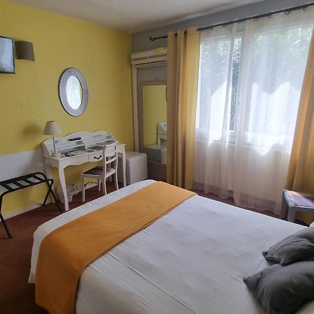 Hotel Du Tricastin Pierrelatte Exteriér fotografie